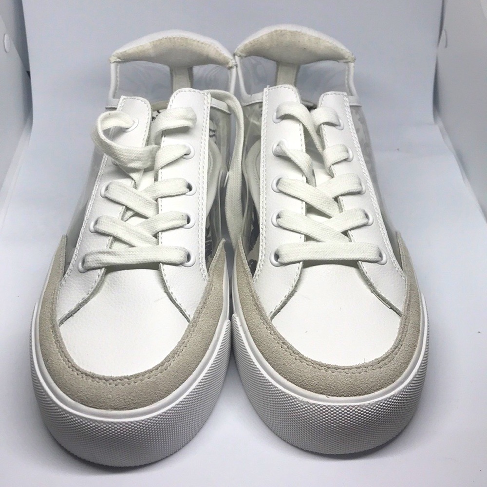 DKNY women’s leather low cut fashion sneaker